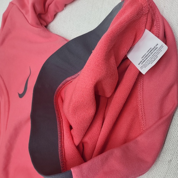 Nike Dri-Fit Sweater , Girls XS - Picture 6 of 6